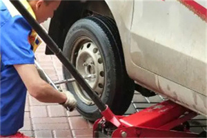 大东区附近拖车24小时服务热线电话